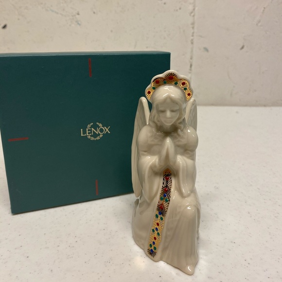 Lenox Christmas Nativity Jewels, Kneeling Angel